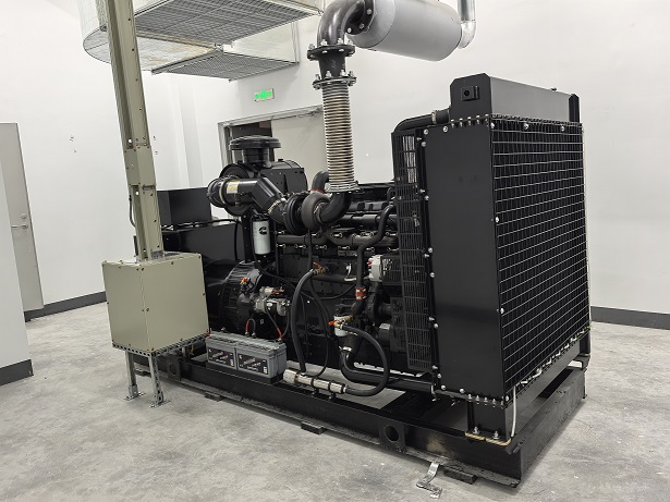 殯儀館采購(gòu)400KW康明斯柴油發(fā)電機(jī)組